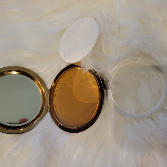 VINTAGE GUCCI GOLD AND TORTOISESHELL COMPACT MIRROR - Picture 10 of 14